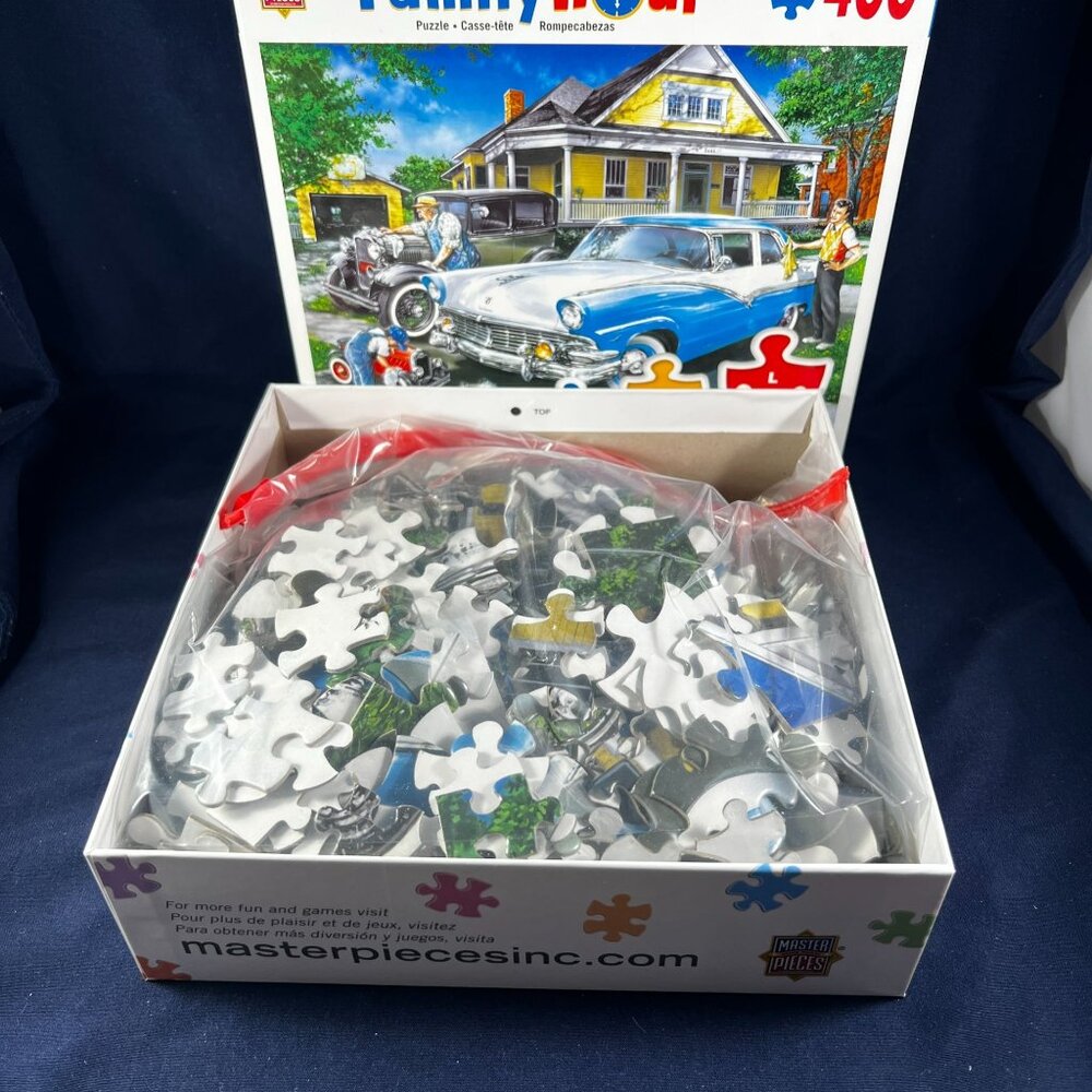 Family Hour 400-Piece Puzzle With Small Medium & Large Pieces Classic Car Theme - Picture 2 of 3